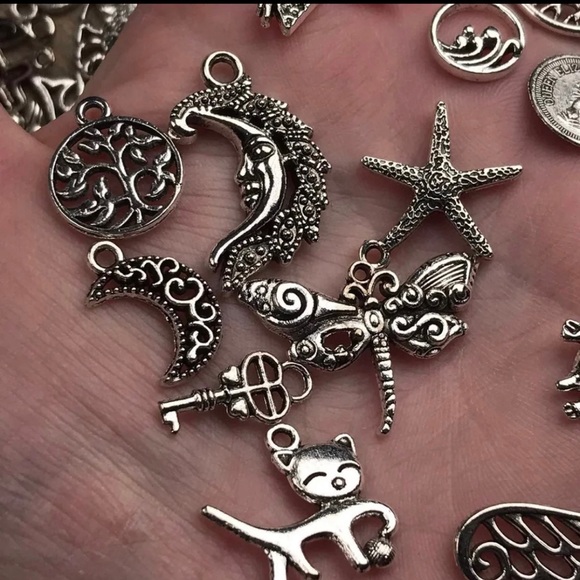 100 Tibetan Silver Tone Charms Mixed Lot Grab Bag - Picture 11 of 12